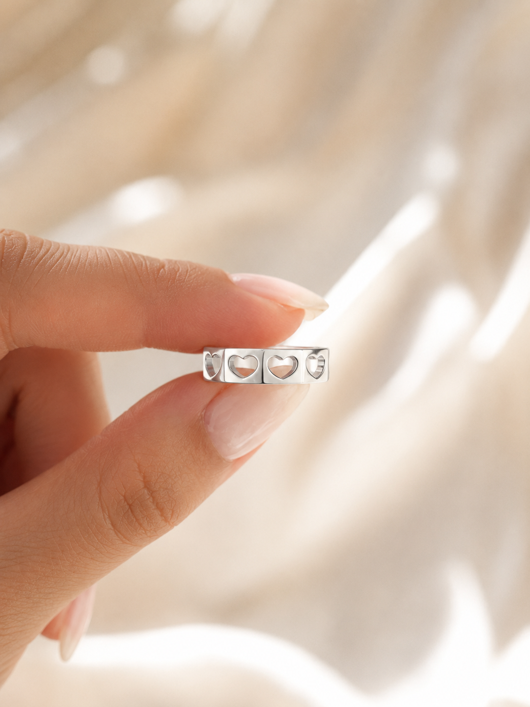 Mira Silver Ring