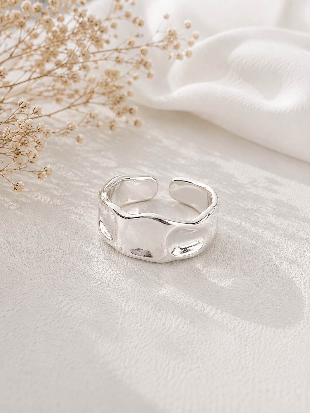 Eleanor Silver Ring