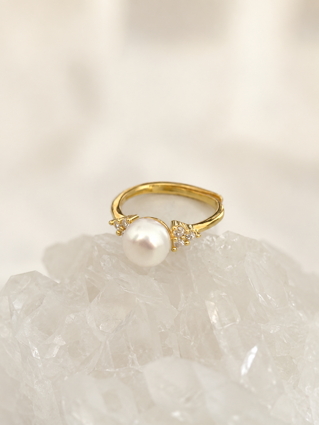 Daria Pearl Ring