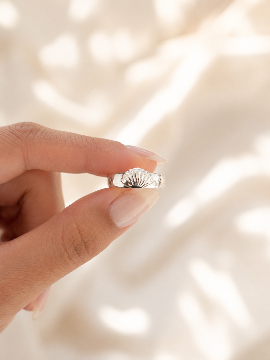 Eden Shell Ring