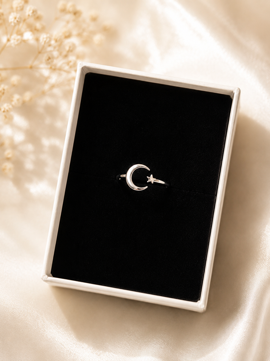 Jolie Moon Ring
