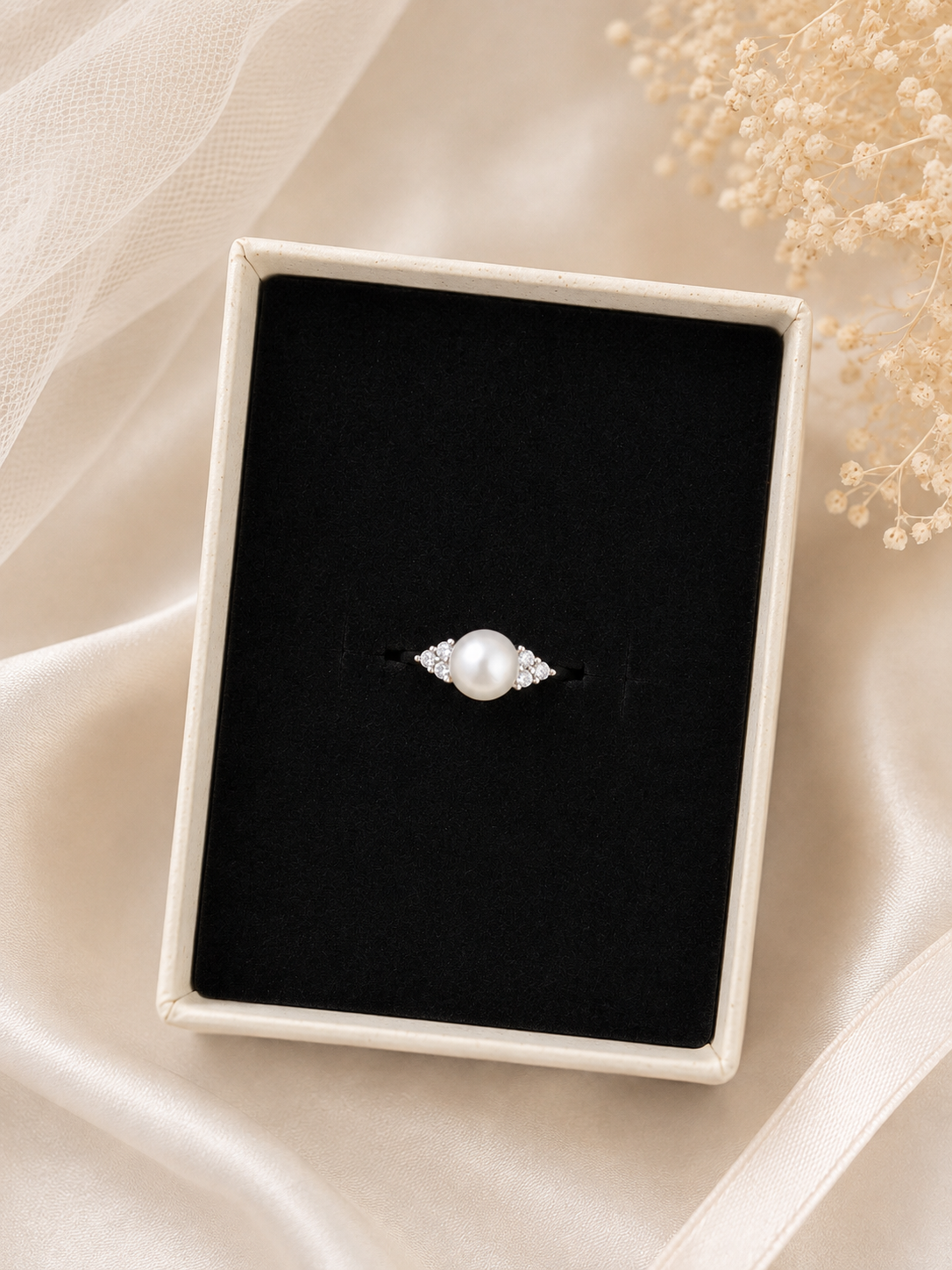 Daria Pearl Ring (Silver)