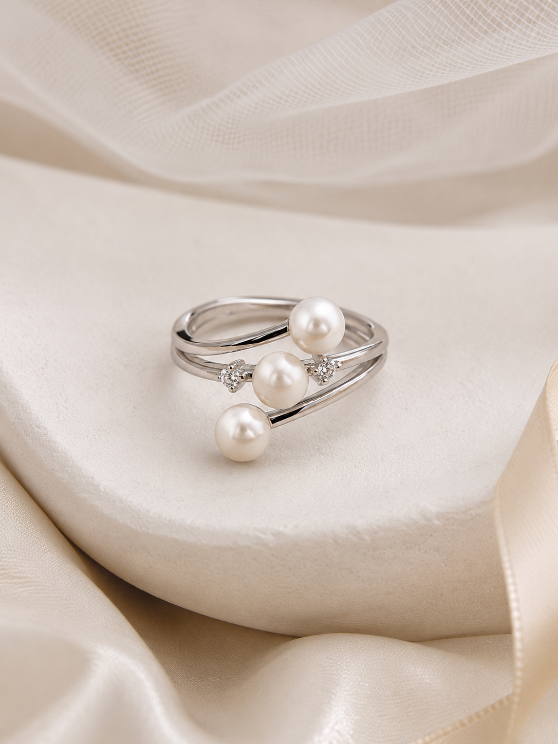 Stellar Pearl Ring (silver)