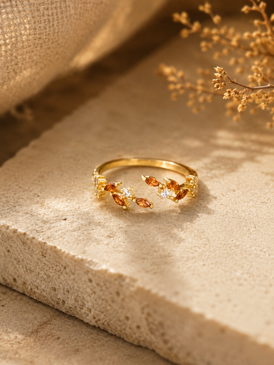 Adeline leaf ring (red)
