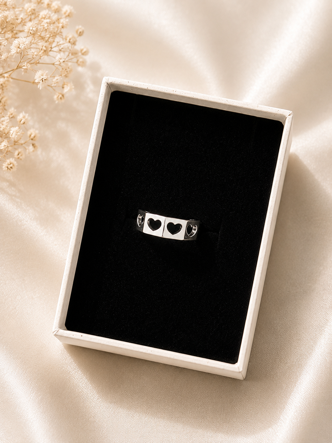 Mira Silver Ring