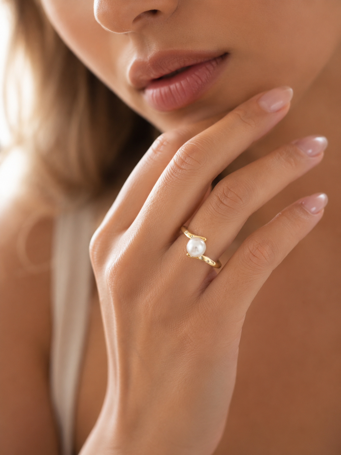 Zinnia Pearl Ring