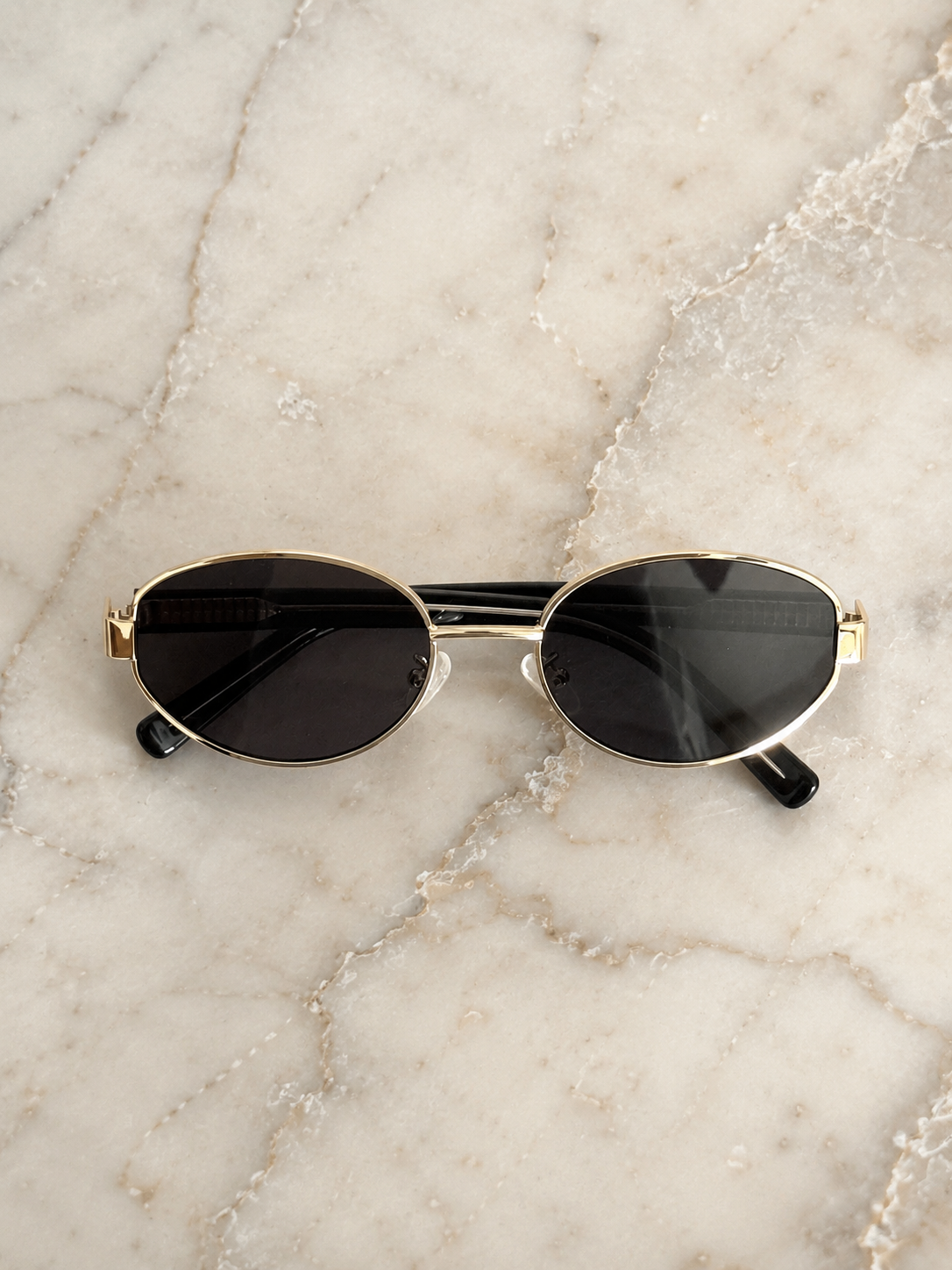 The Hollis (Black)
