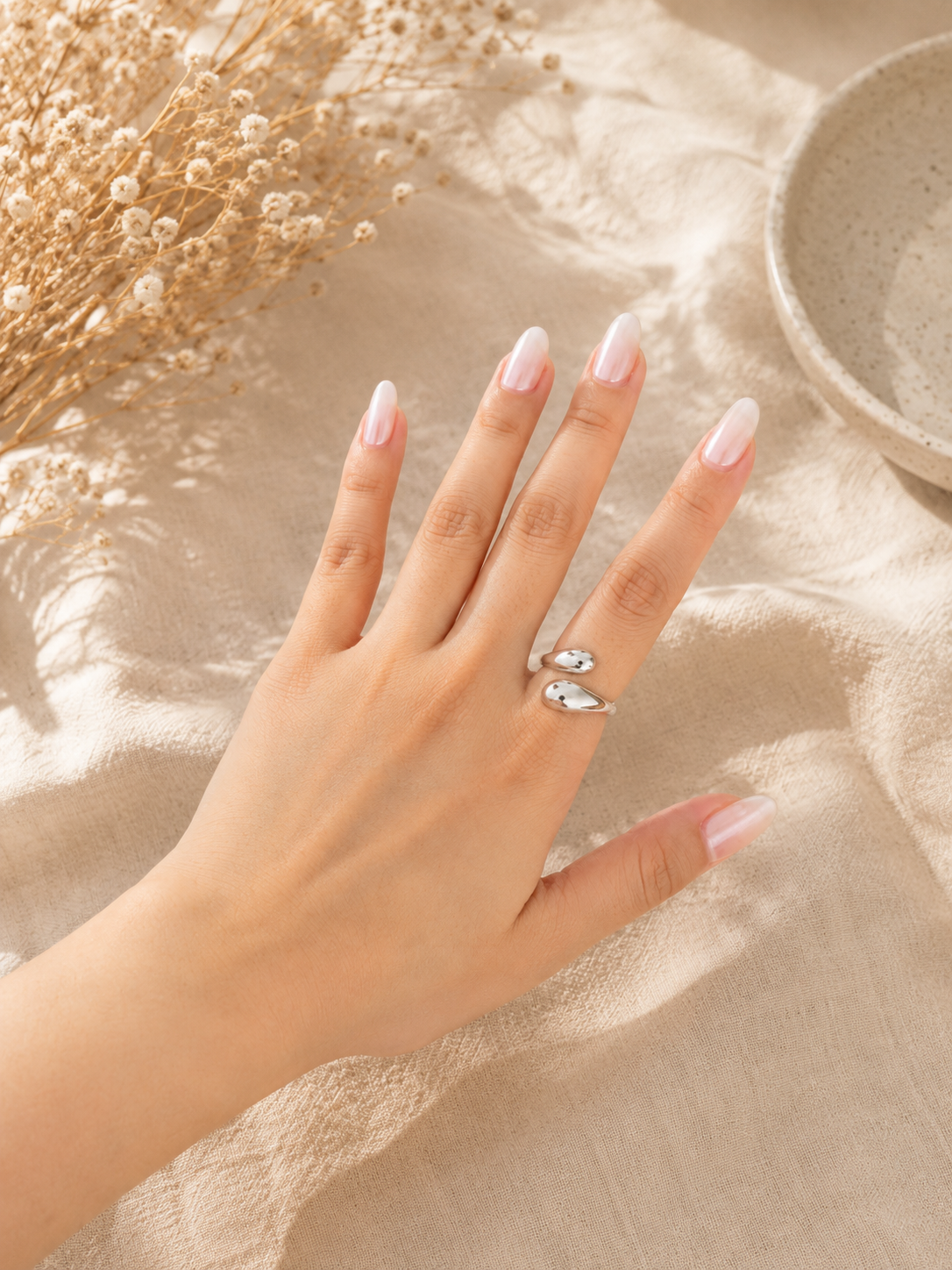 Ellis Ring