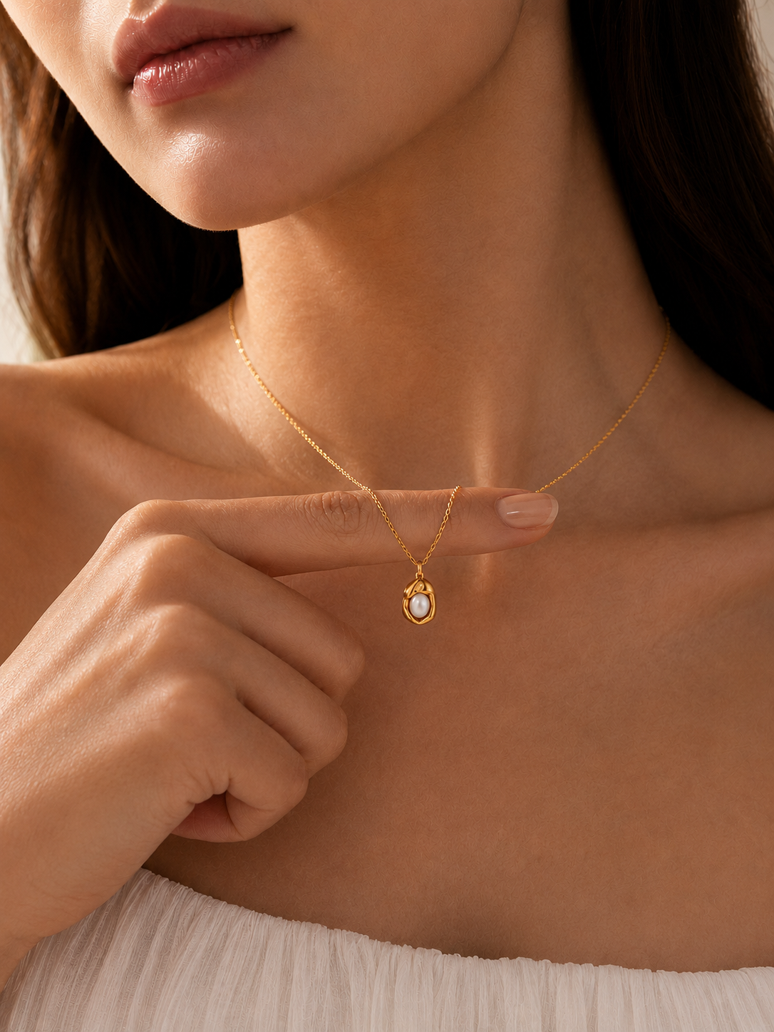 Aristelle Necklace