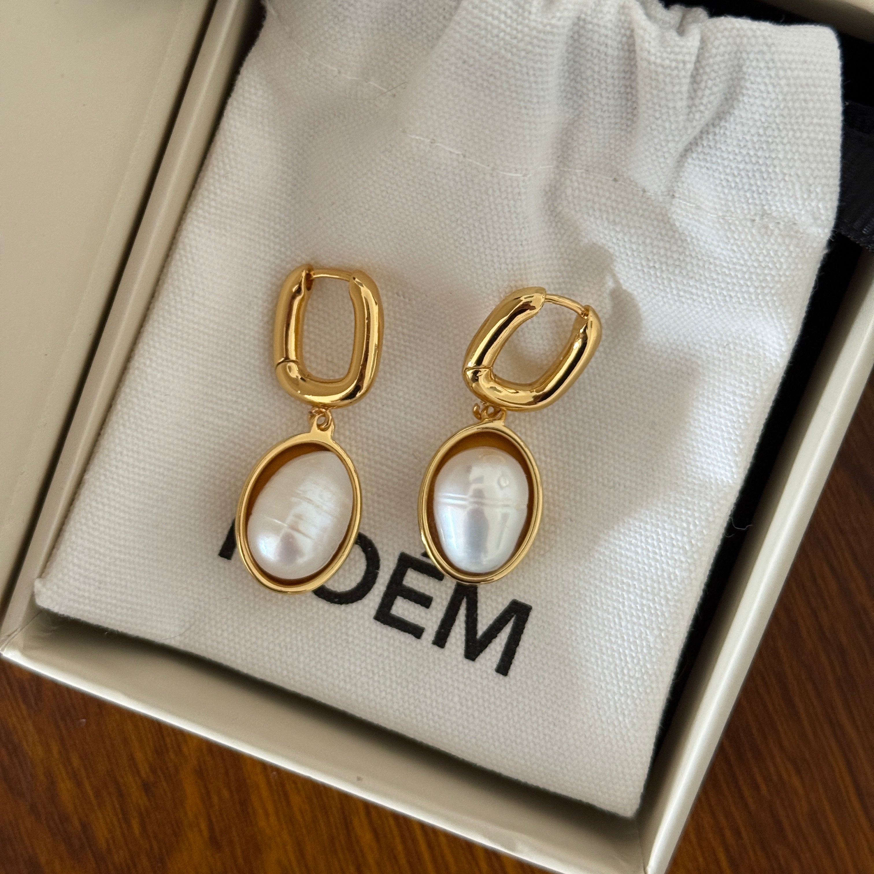 Evadne Earrings