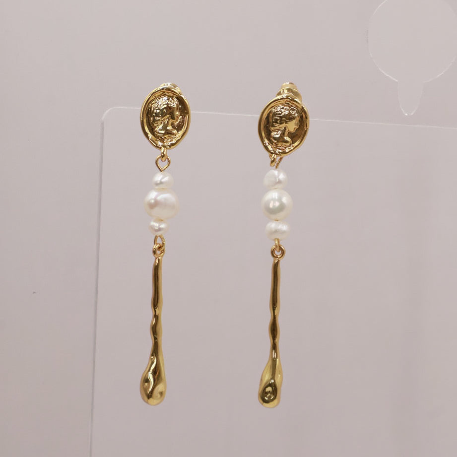 Kyveli Earrings