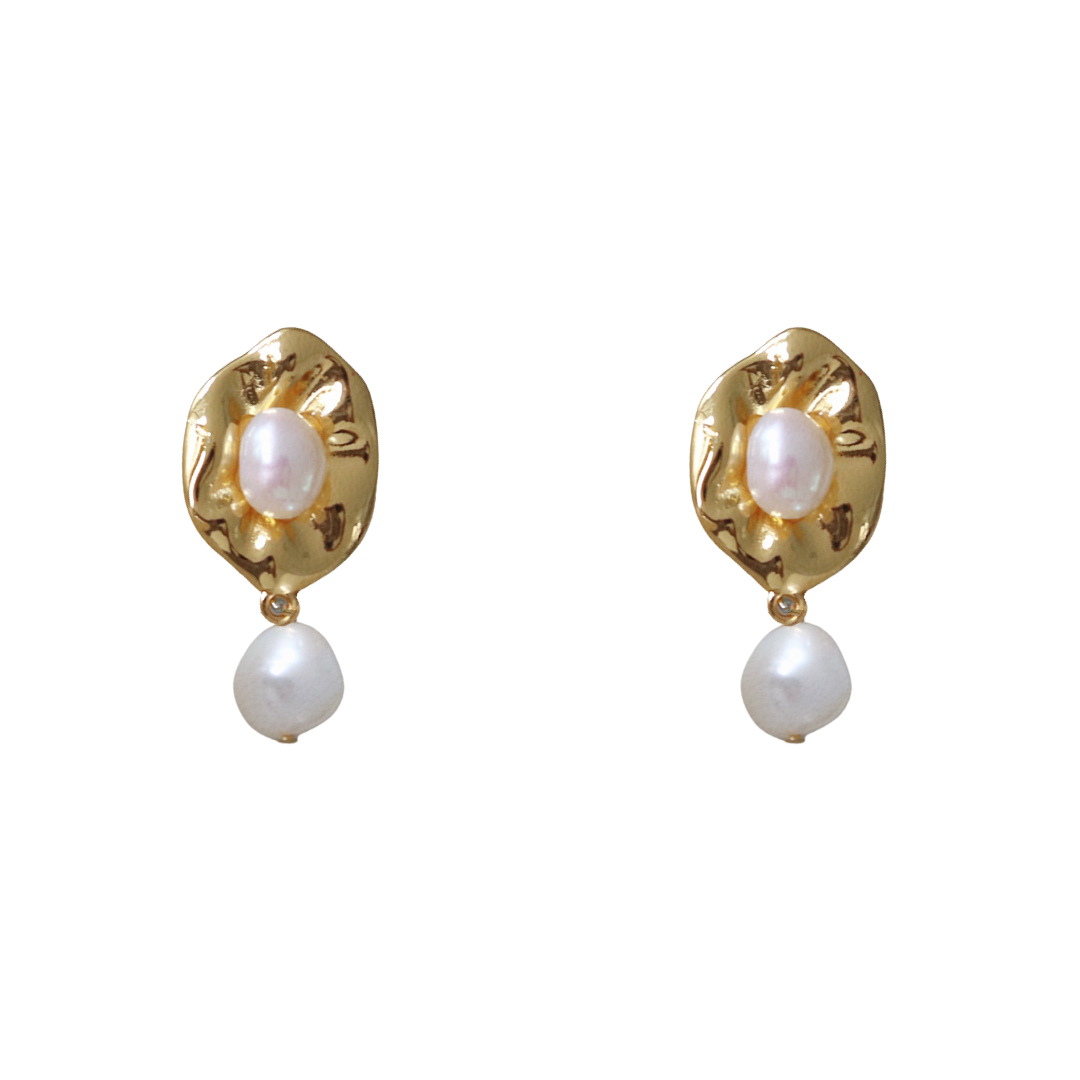 Gold plated baroque freshwater pearl drop earrings with organic wavy metal edges, vintage aesthetic jewelry.Gift for Mom, Elegant Bridal Pearl Earrings