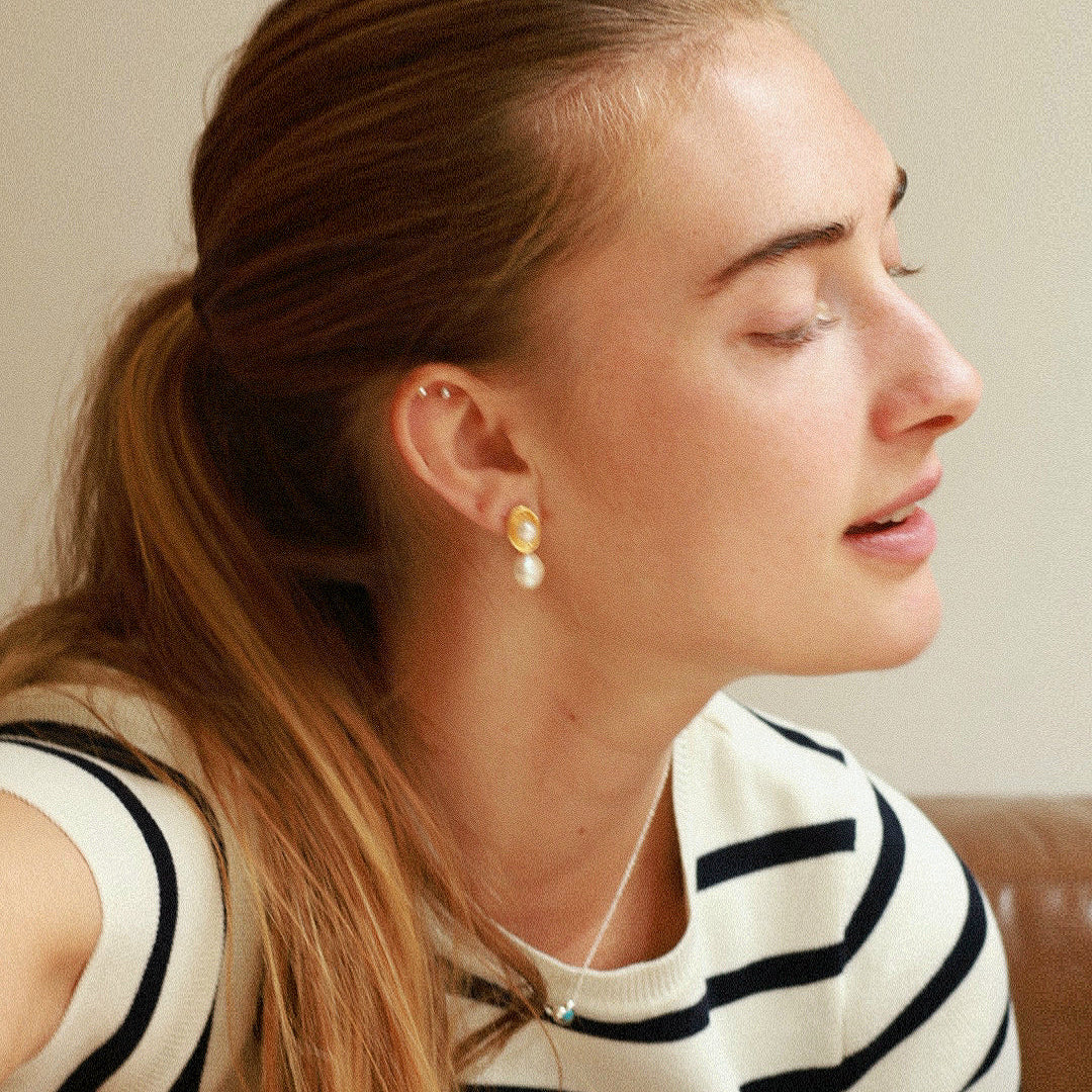 Vintage style oval 18K Gold Plated Freshwater Pearl earrings featuring freshwater pearls and teardrop pearl dangles.
