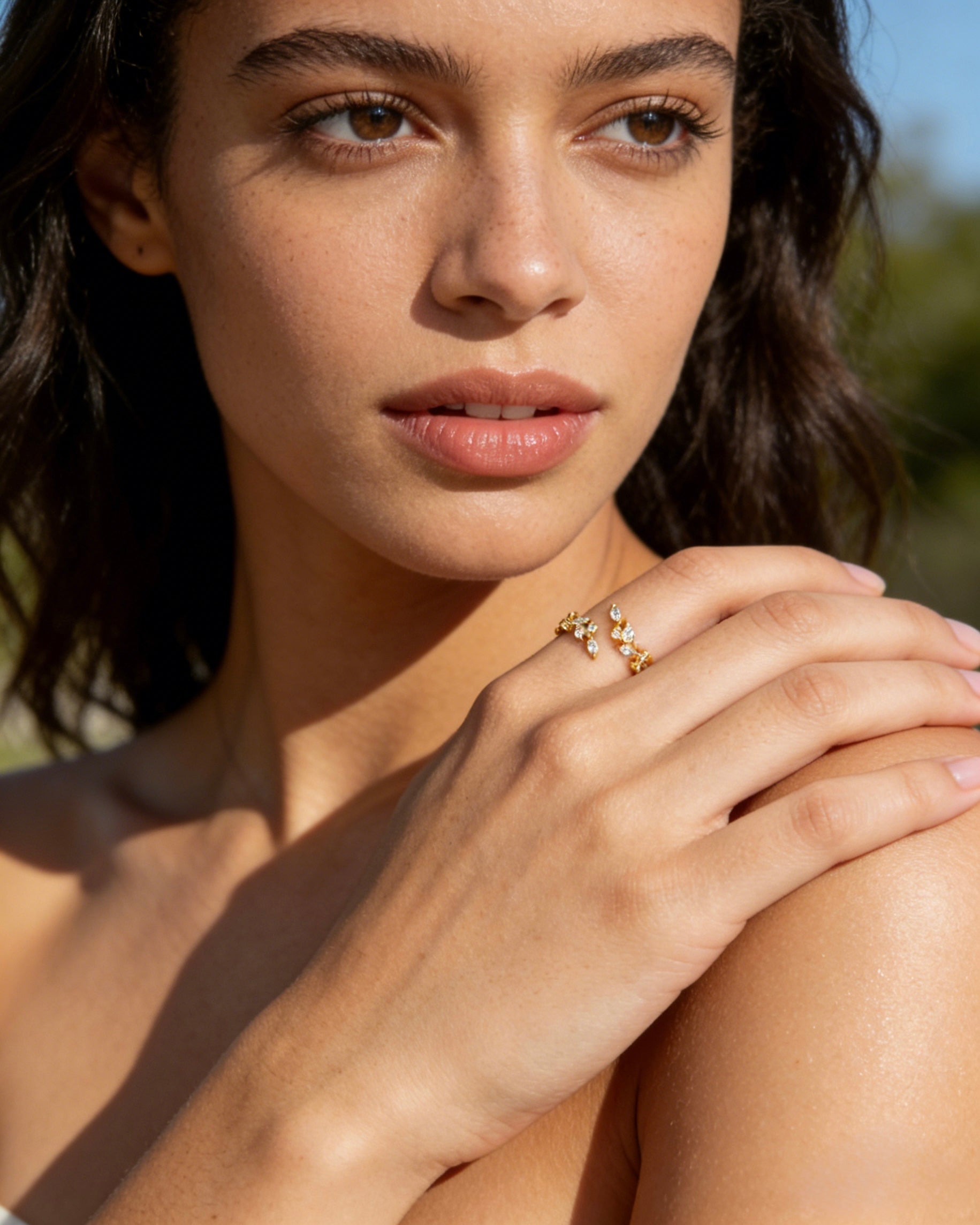 Adeline leaf ring (white)