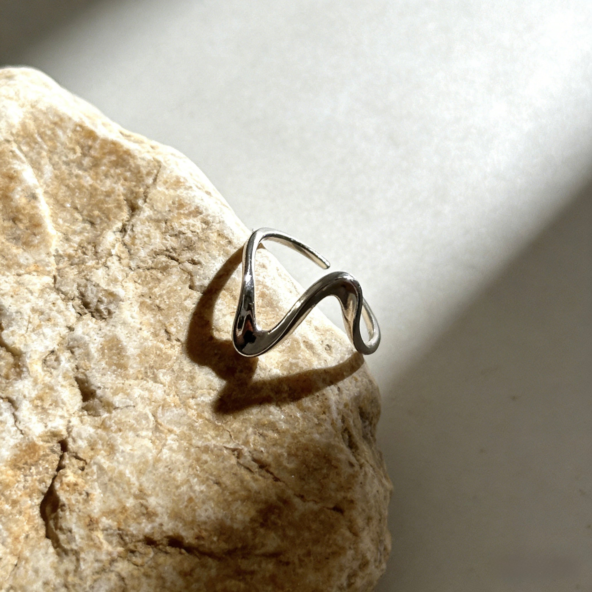 Piper Wave Ring