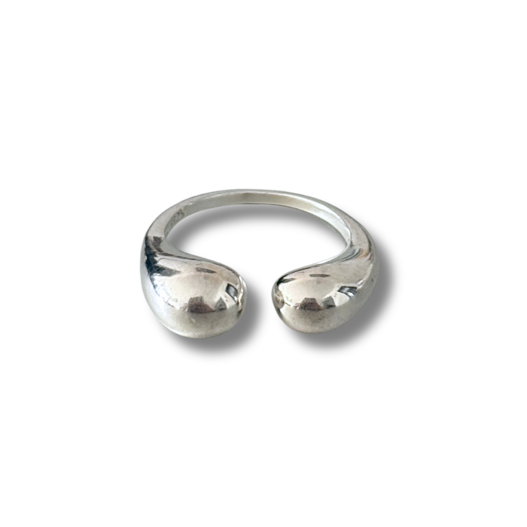 Adele Ring