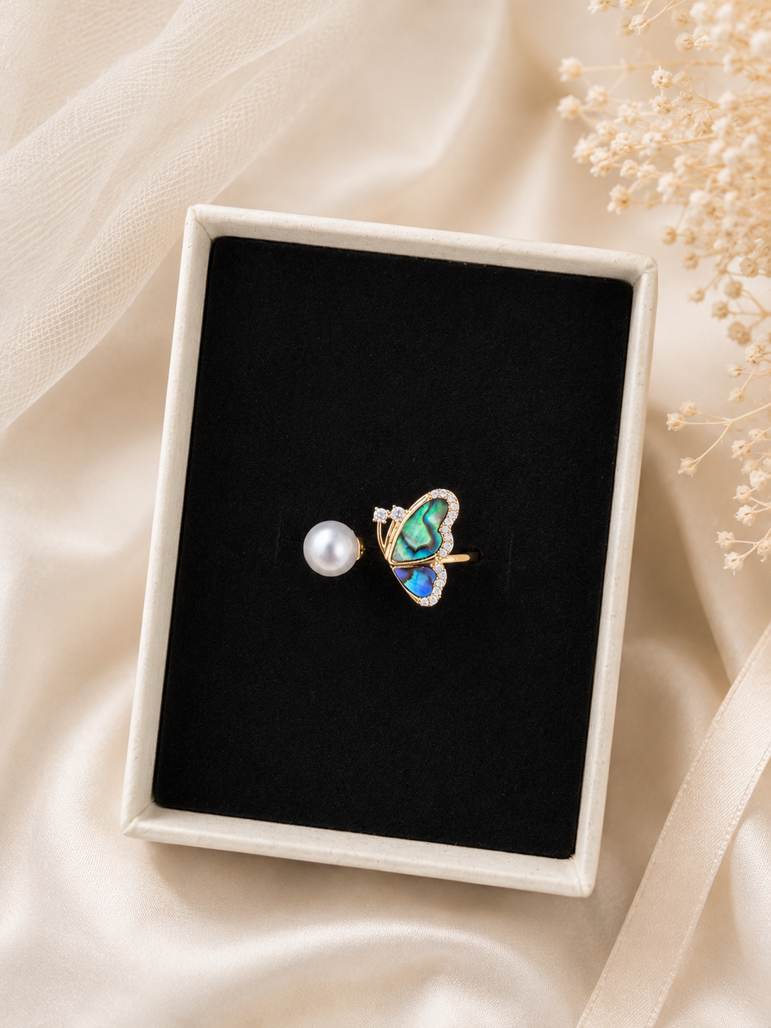 Marina Pearl Ring