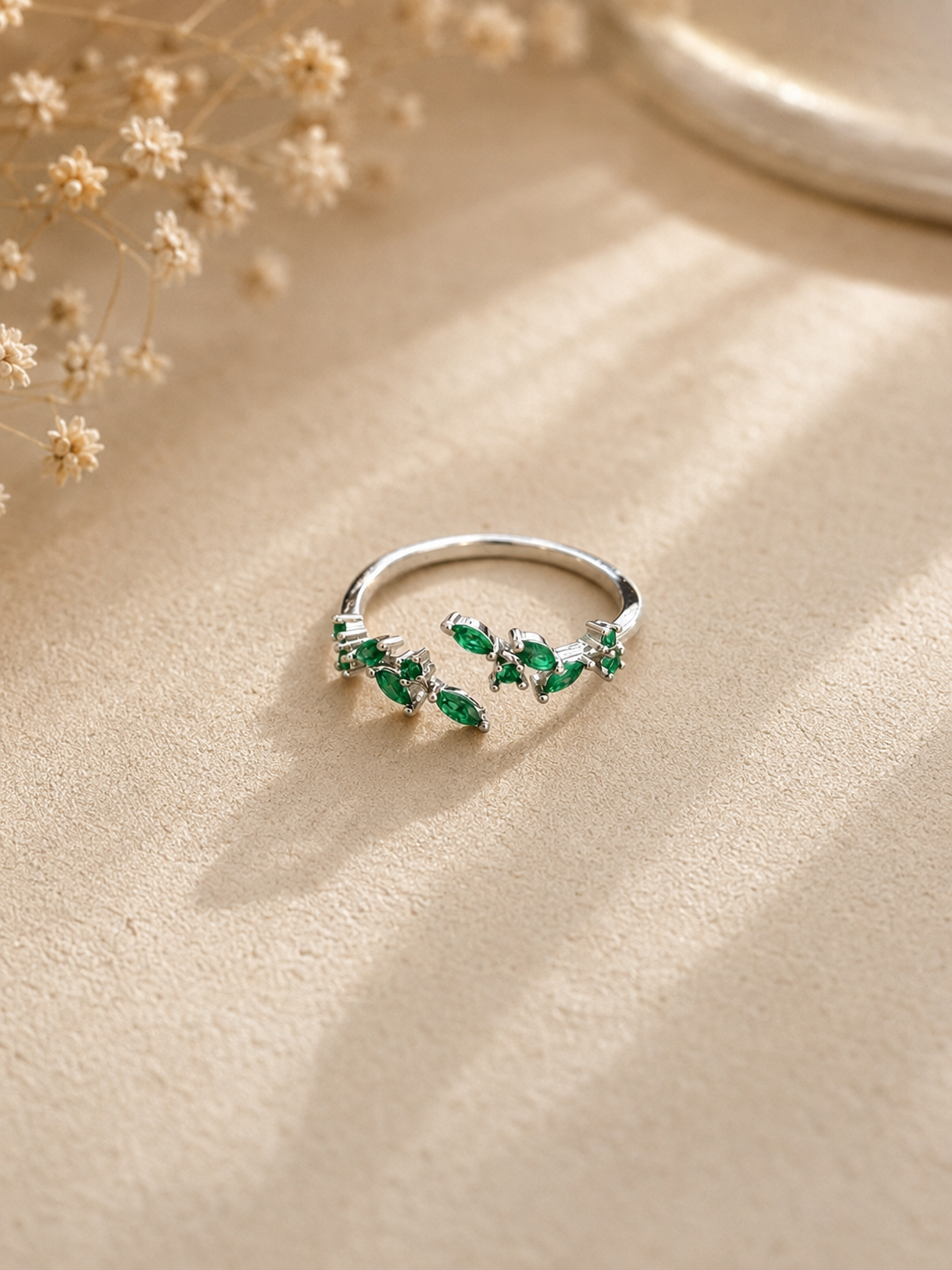 Alina leaf ring (green)
