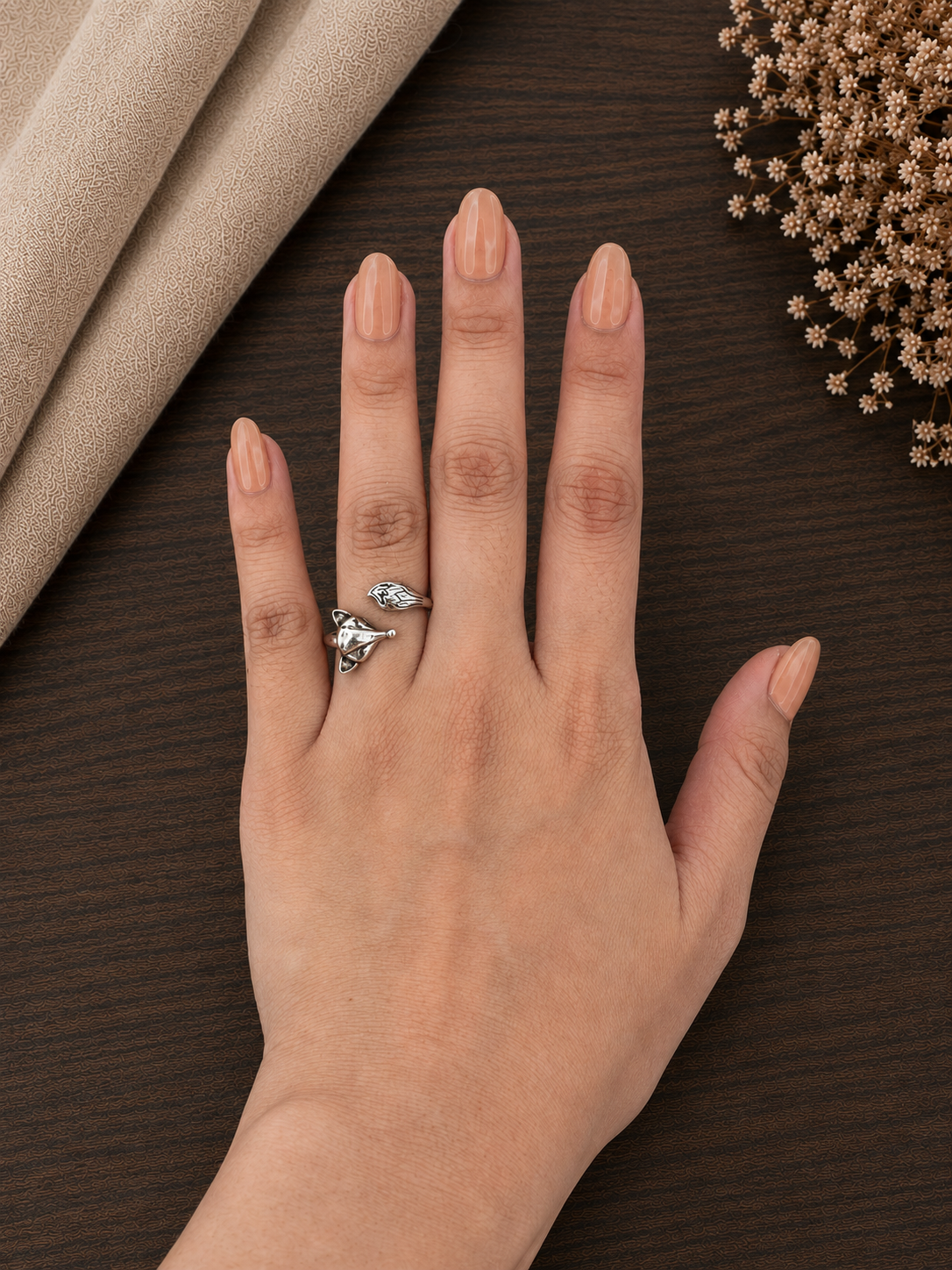 Elio fox Ring