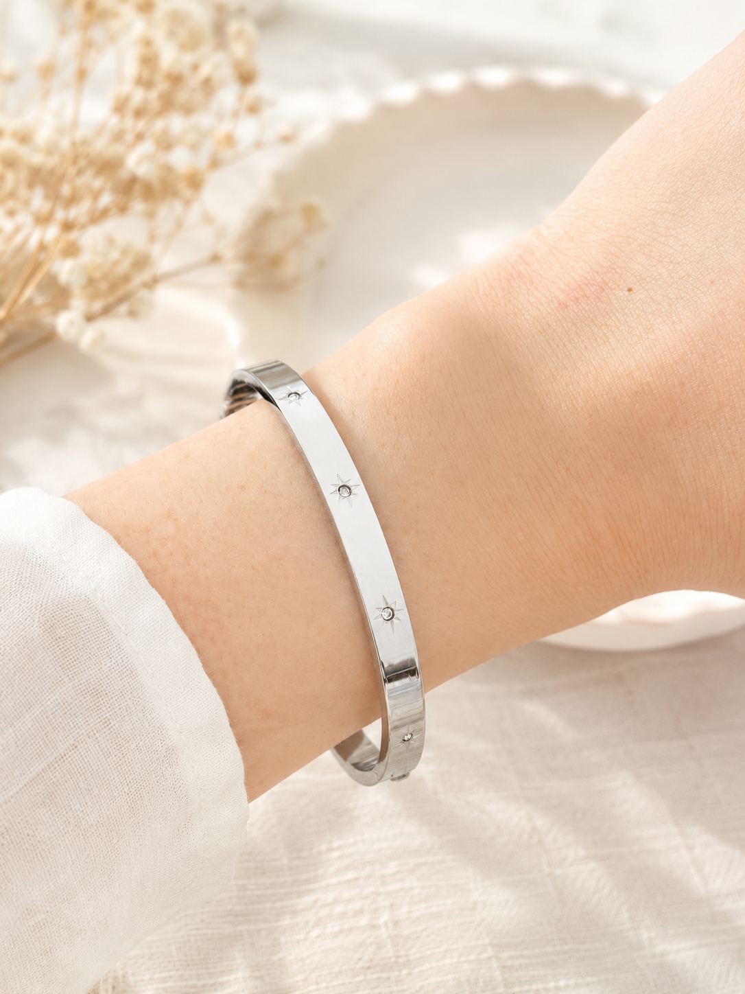 Quinn Bangle (Silver)