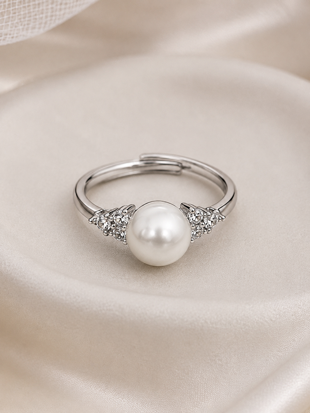 Daria Pearl Ring (Silver)