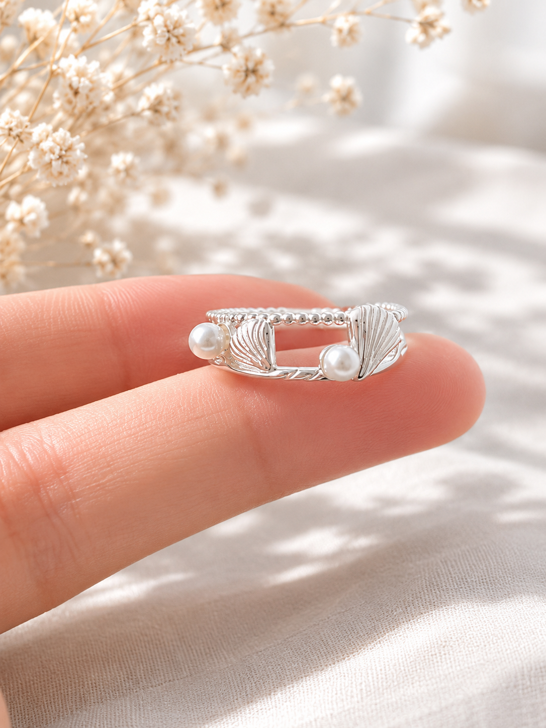Eira Shell Ring