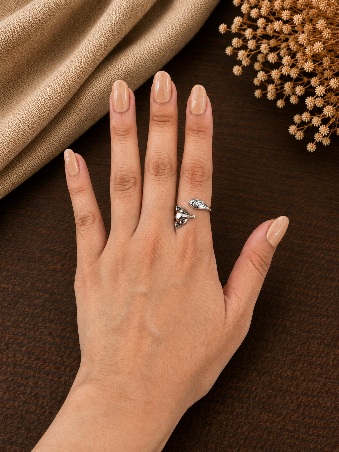 Elio fox Ring