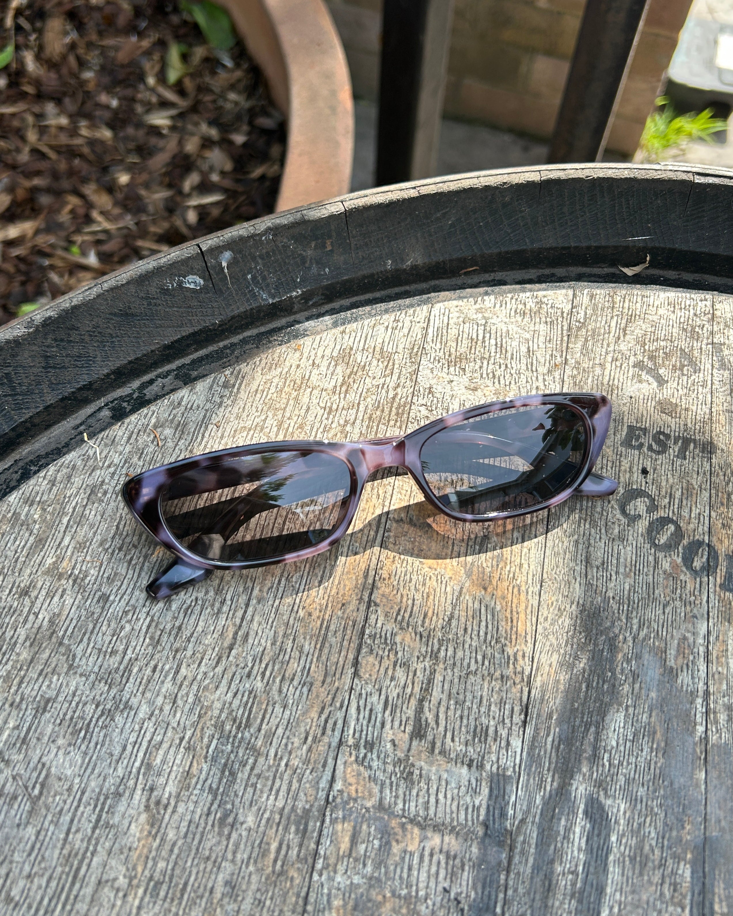The Indie (grey tort)