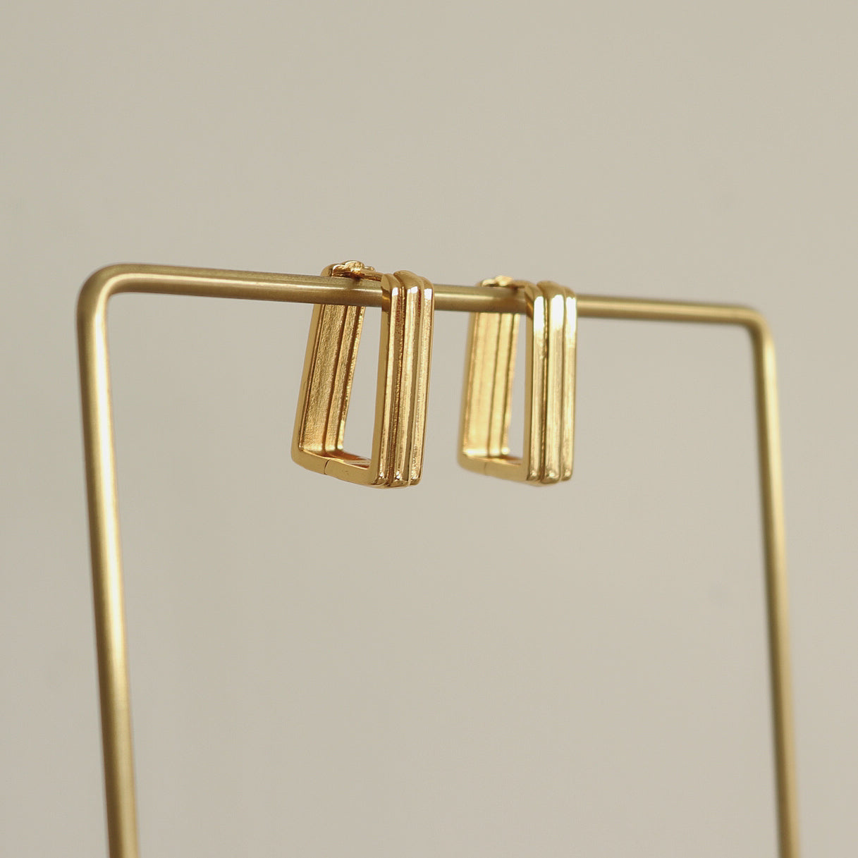 Lyra Hoops