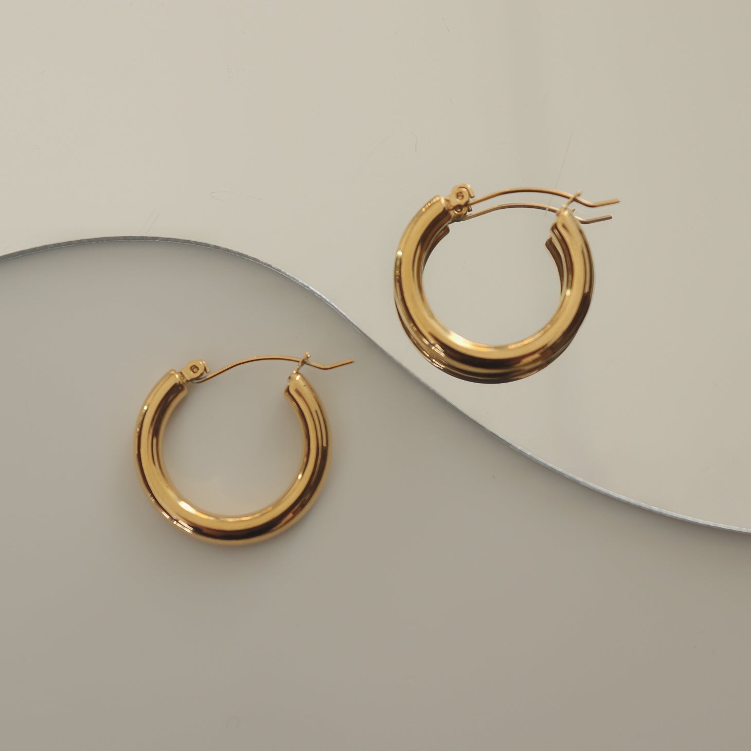 Kiara Hoops
