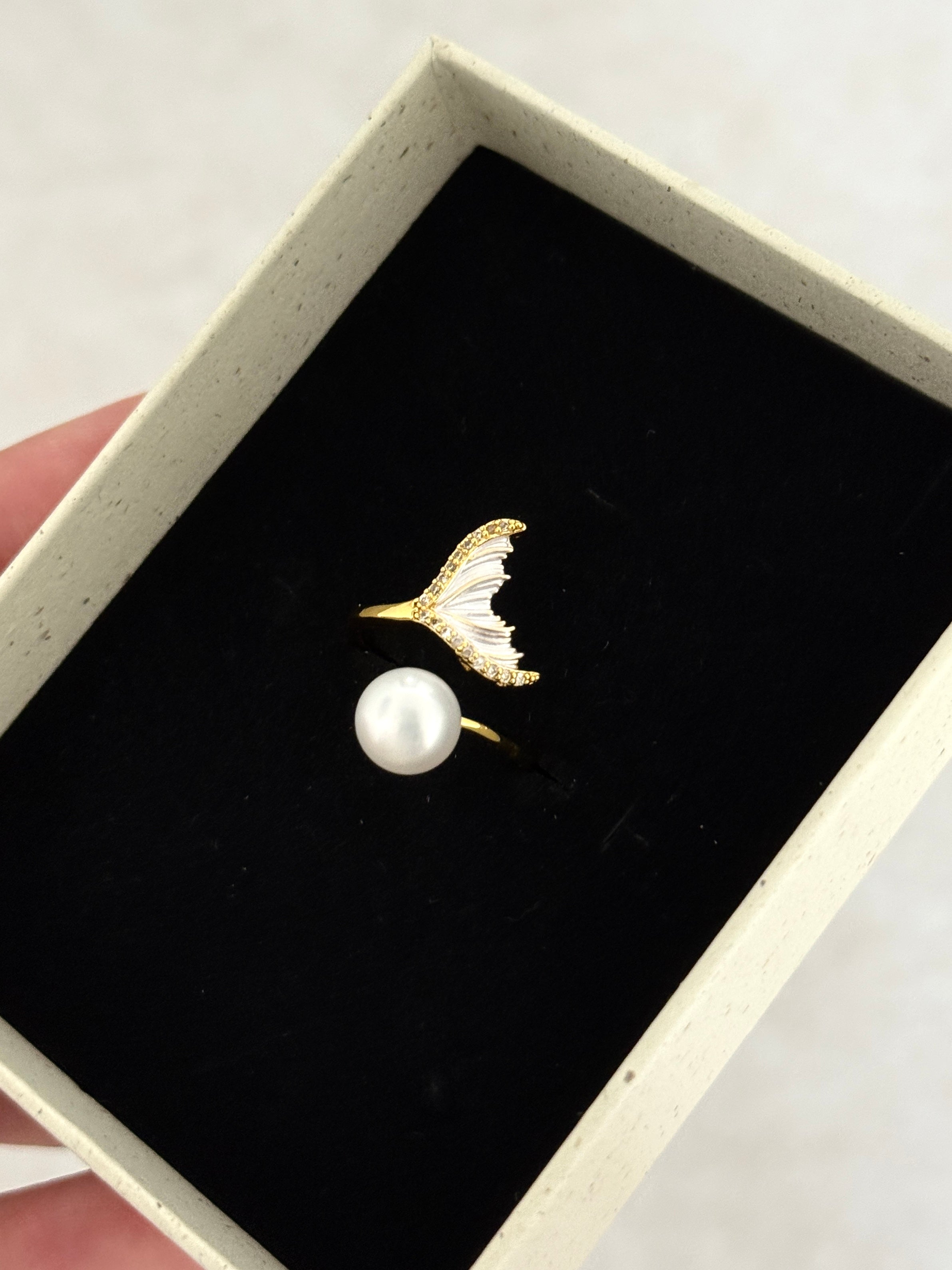 Livana Pearl Ring