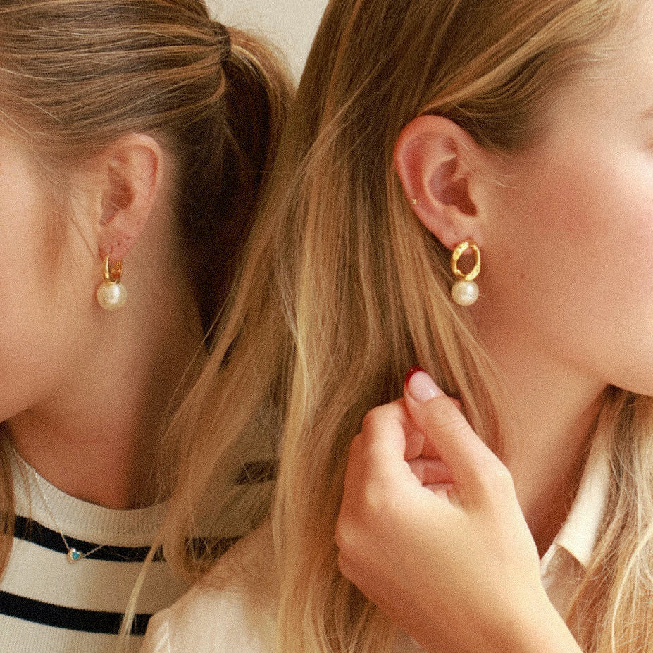Jocelyn Pearl Earrings