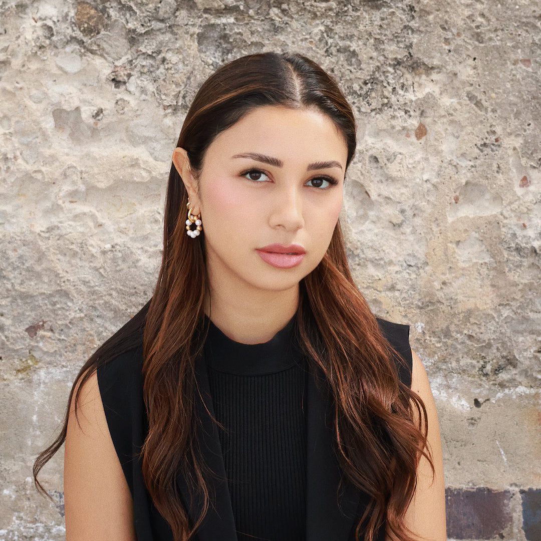 Naida Pearl Earrings