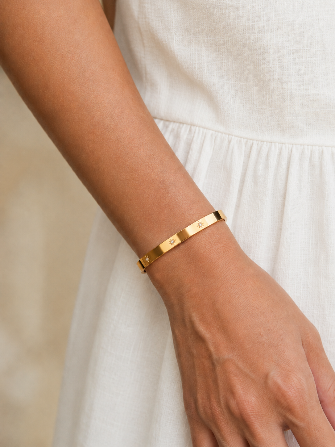 Quinn Bangle (Gold)