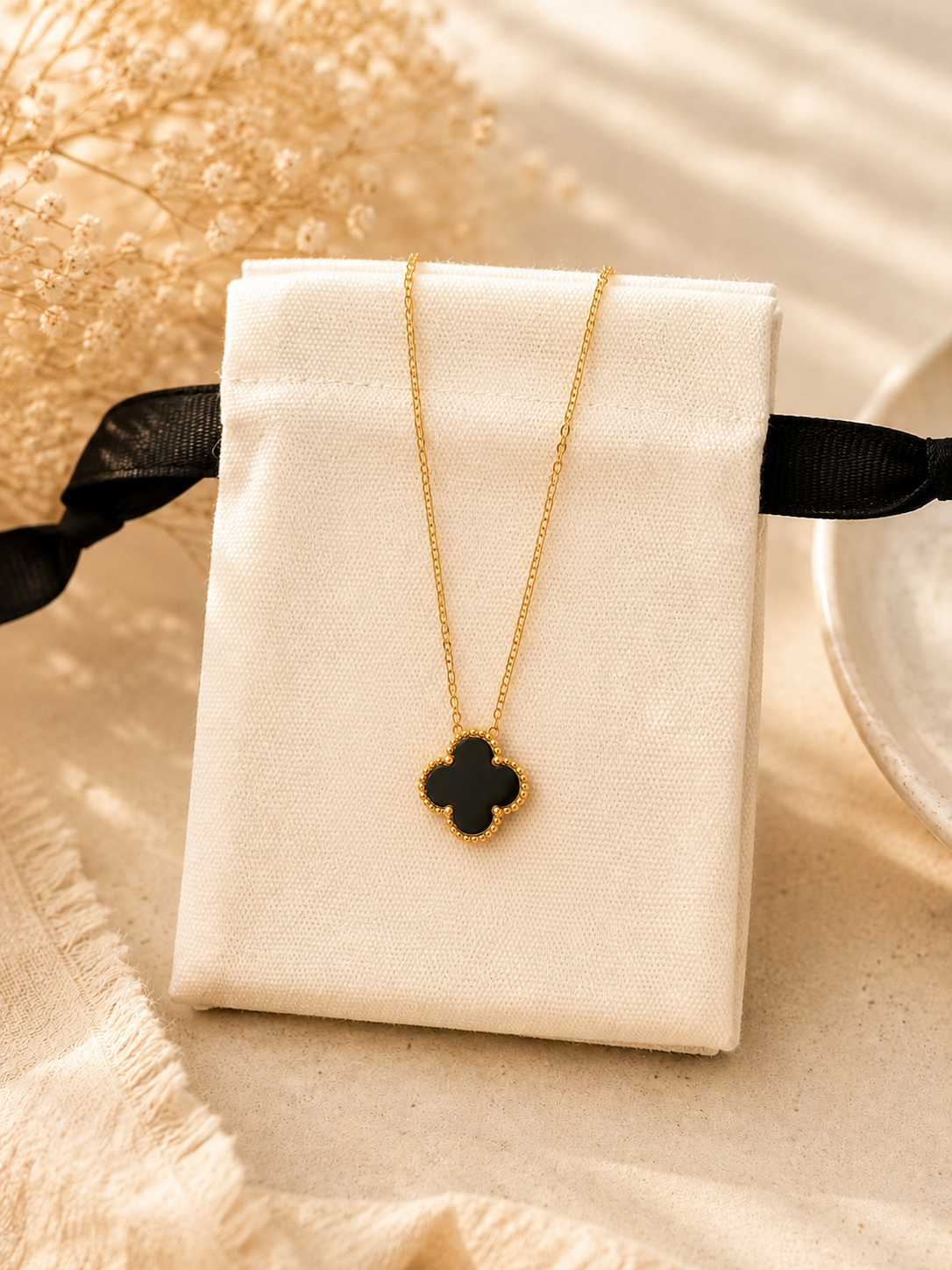 Nox Necklace