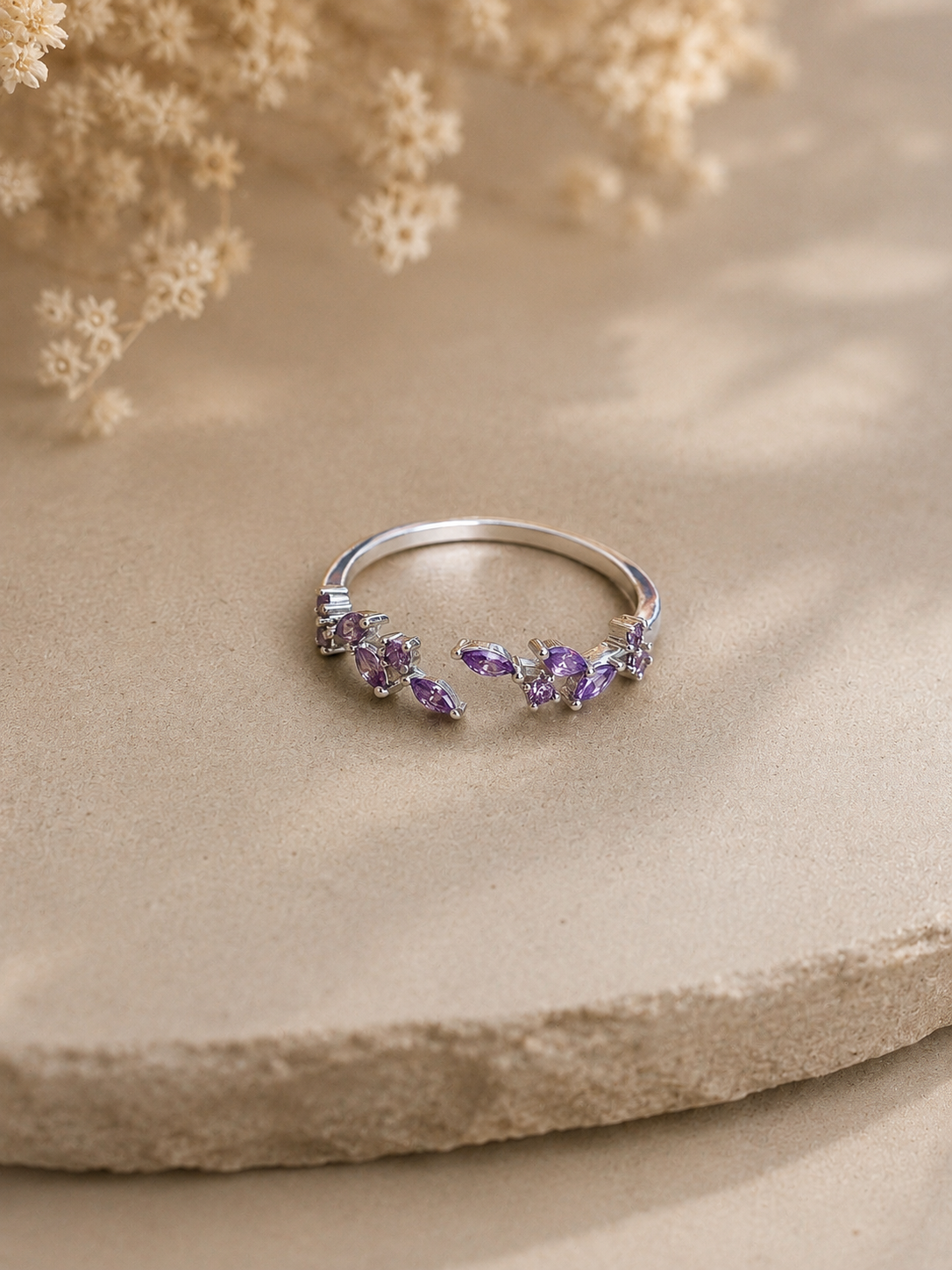 Alina leaf ring (purple)