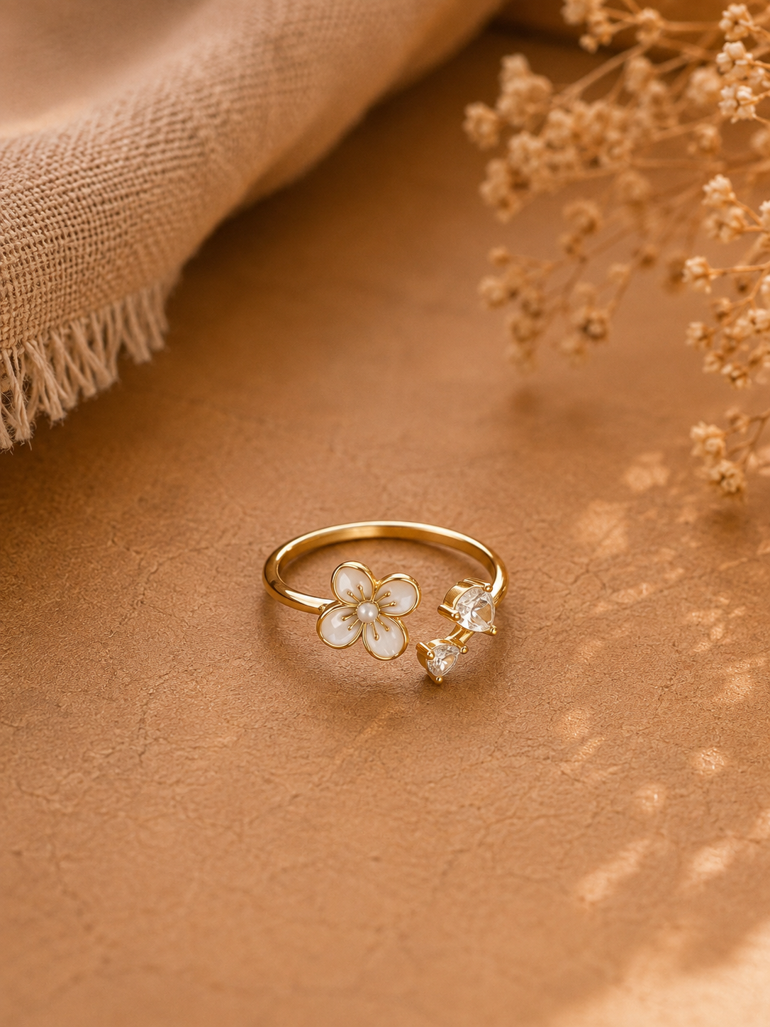Wyn Ring