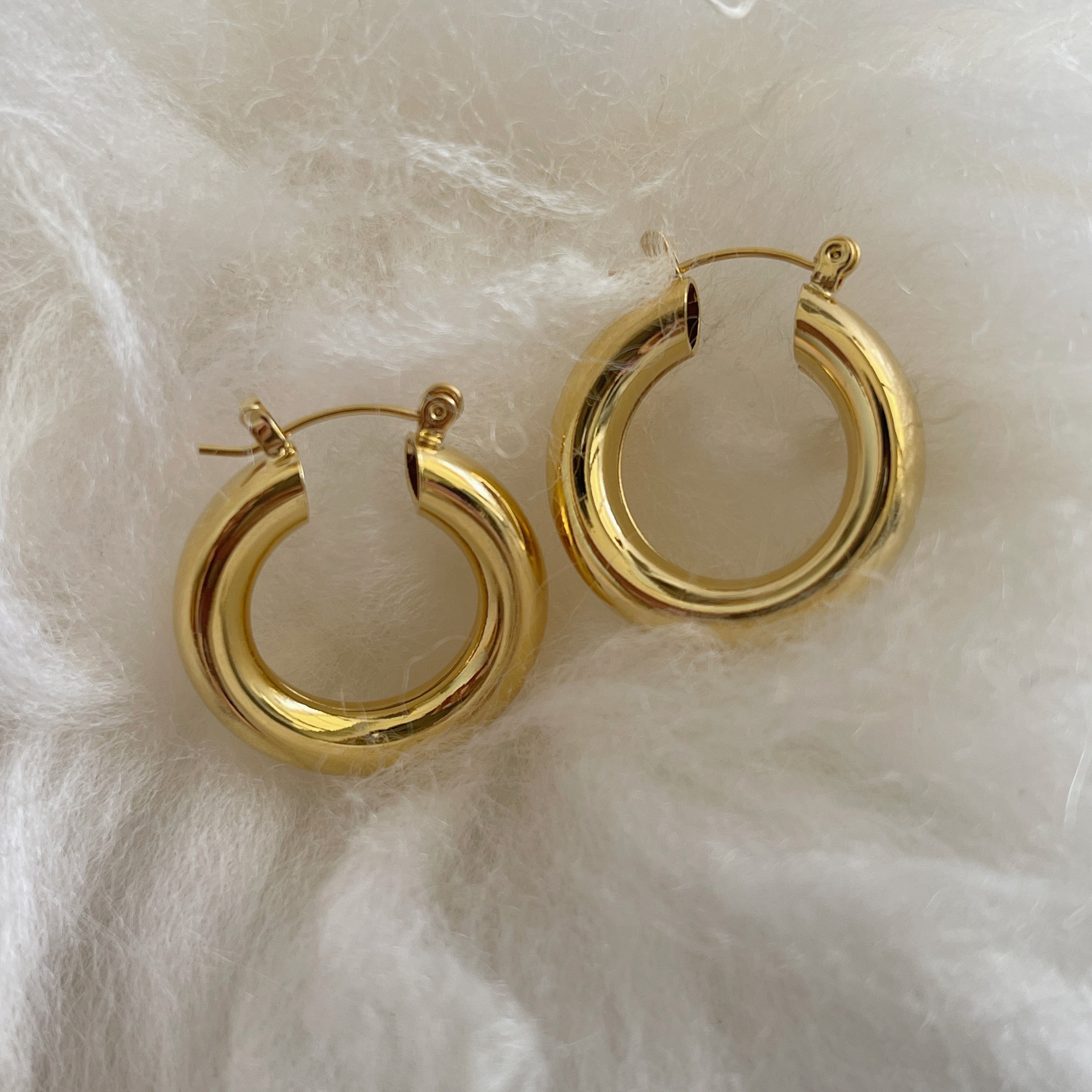 18K gold plated chunky statement hoop earrings with S925 sterling silver posts, minimalist aesthetic thick hoops jewelry